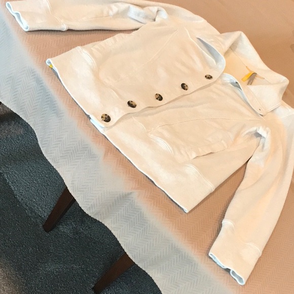 Lole Full Button Cozy Cardigan Sweatshirt - Medium.  Comfy with Stylish Detail. - Picture 3 of 15